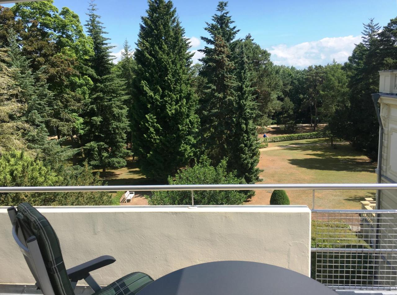 Residenz Bleichroeder - Ferienwohnung Caecilie Heringsdorf  Exteriör bild